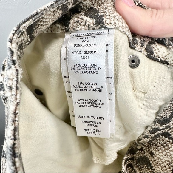 Good American Good Legs Snake-Print Skinny Jeans - Picture 5 of 5